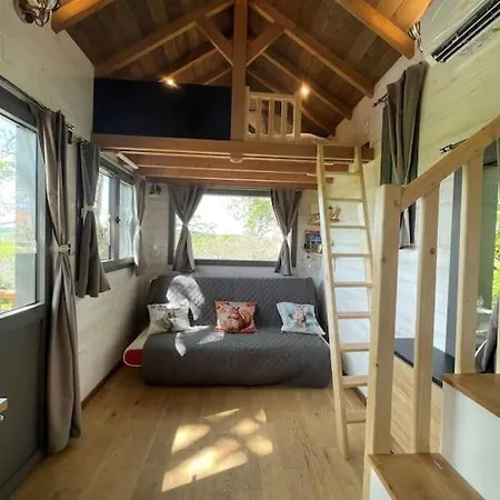 Tiny La Truffiere-spa-insolite Daglan