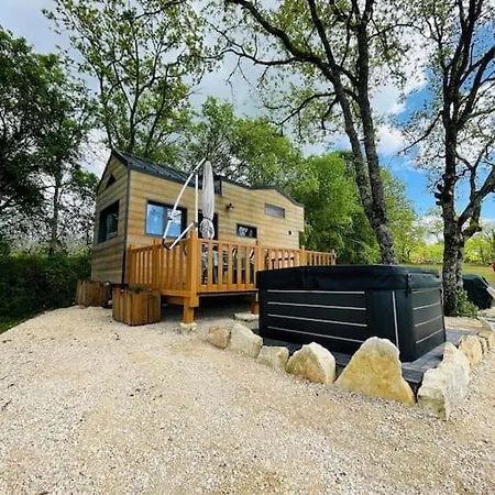 Tiny La Truffiere-spa-insolite